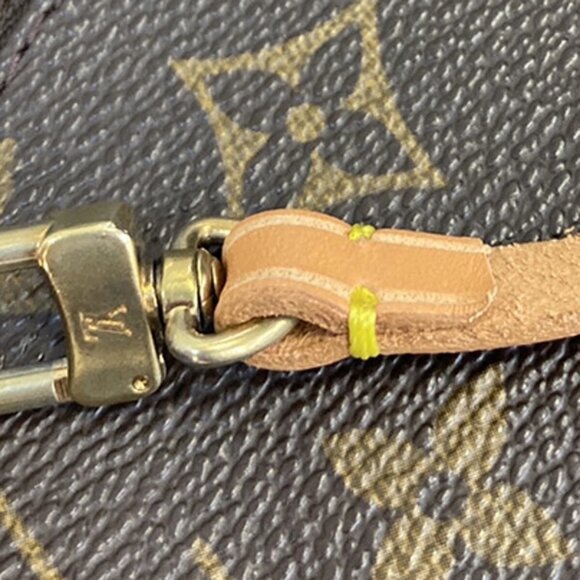 LOUIS VUITTON Pochette Accessoires Hand Bag Monogram Leather BN 82EE115 - Picture 2 of 15